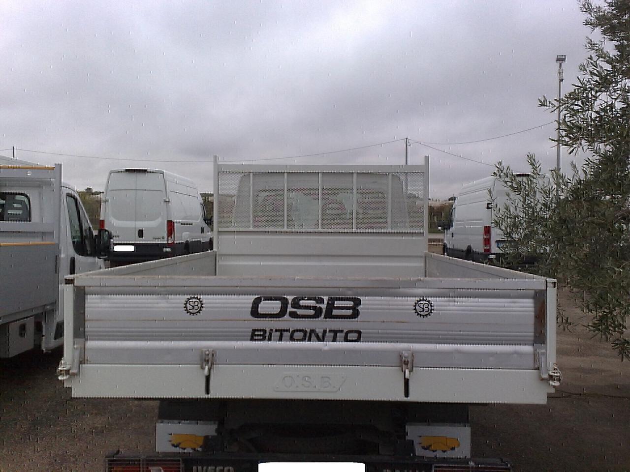 Iveco Daily 35c14 ribaltabile trilaterale - 2022