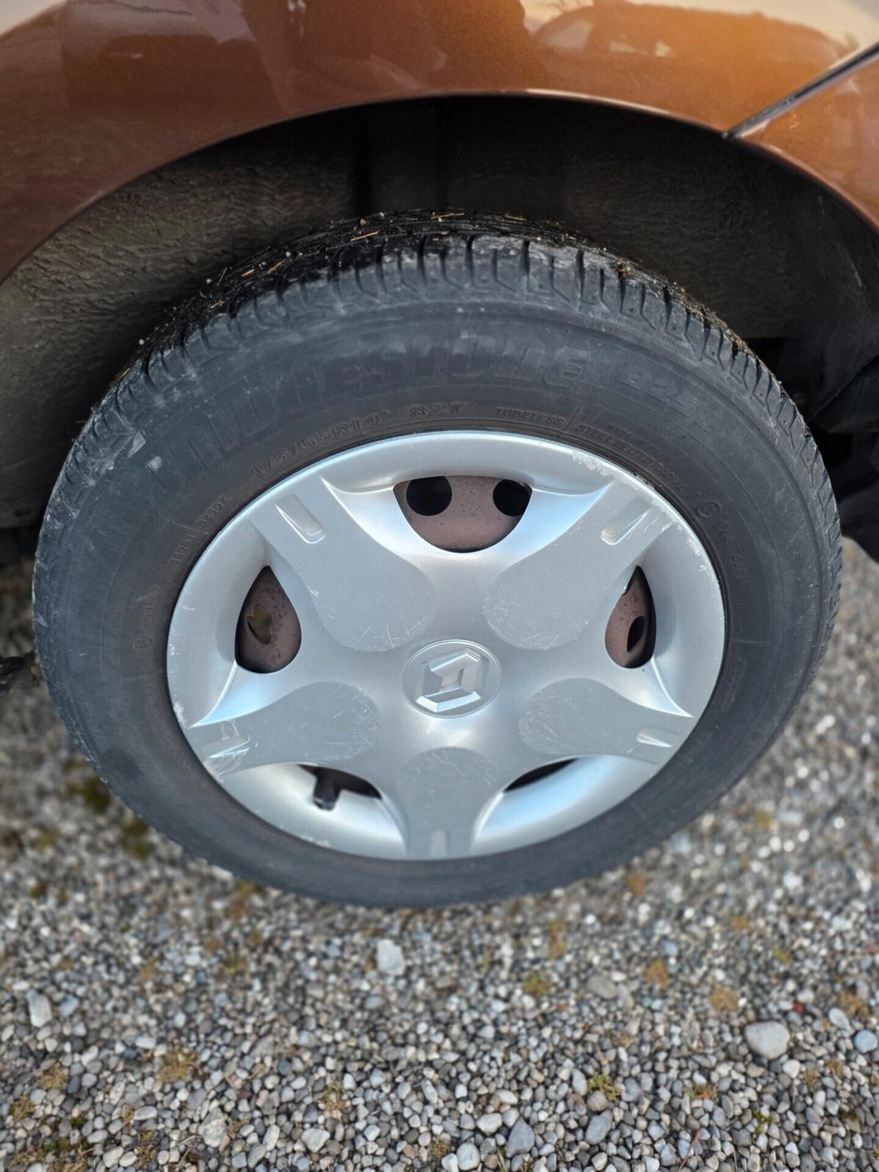 Renault Twingo 1.2 16V LEV Yahoo!