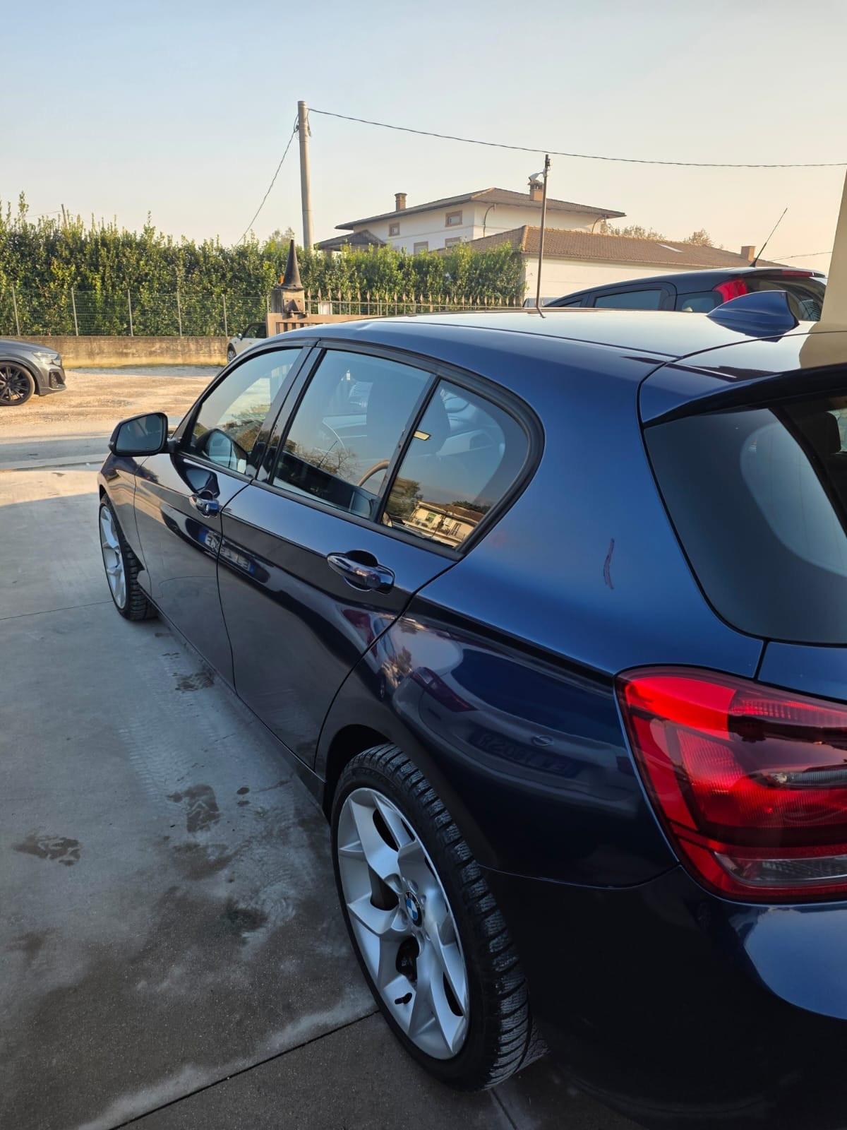 Bmw 118d 5p. Km 150 mila certificati perfetta e garantita