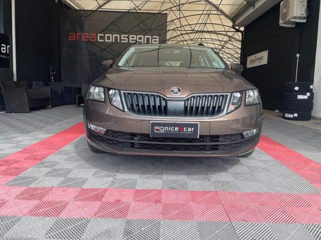 SKODA Octavia 2.0 TDI 150 CV DSG Wagon Executive