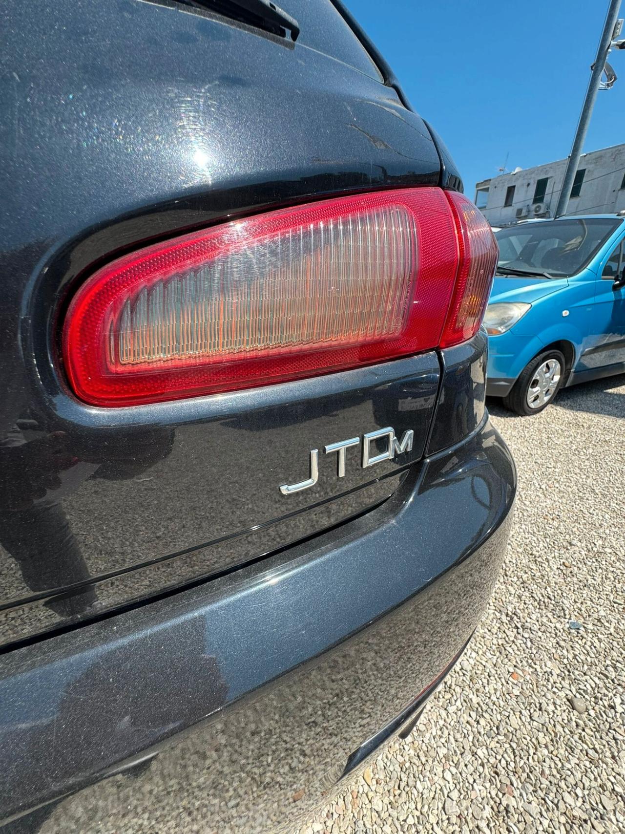 Alfa Romeo 147 1.9 JTD (120) 5 porte Murphy&Nye