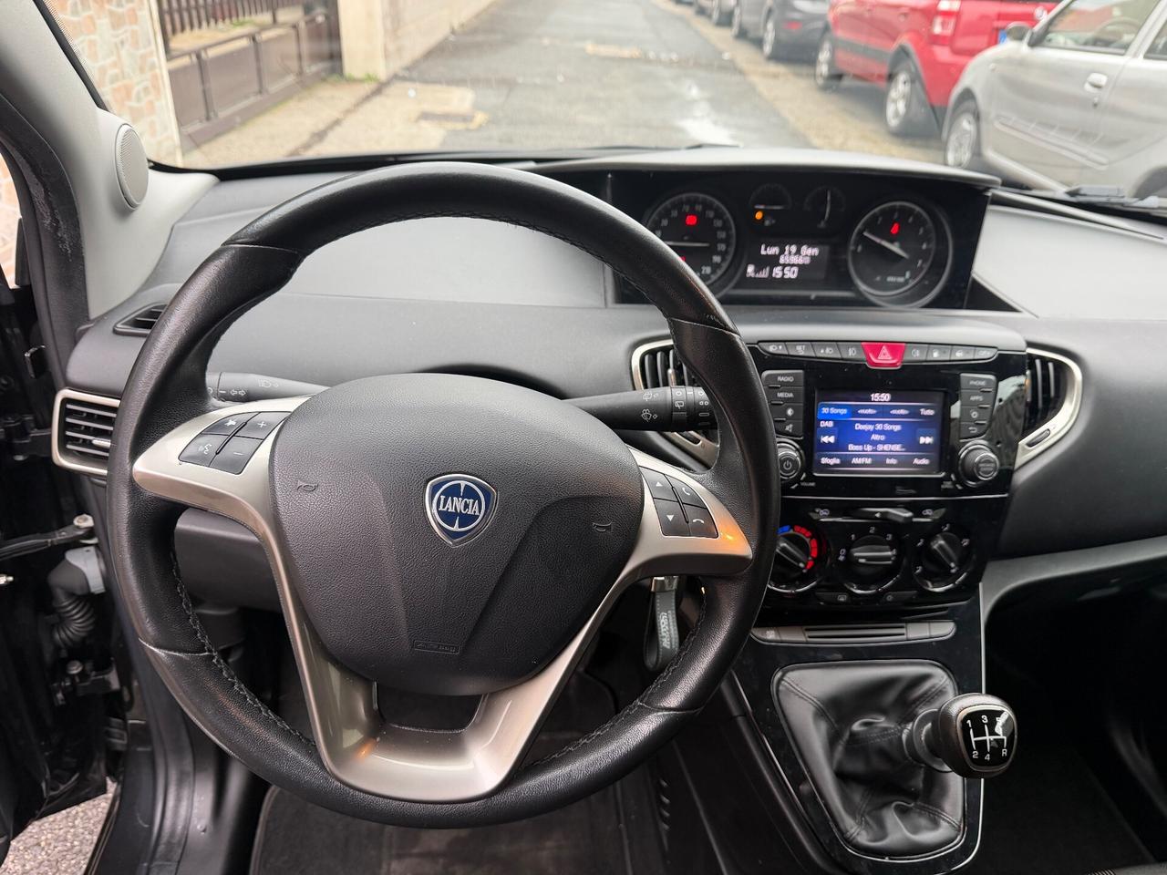 Lancia Ypsilon 1.2 5 porte GPL Ecochic Monogram