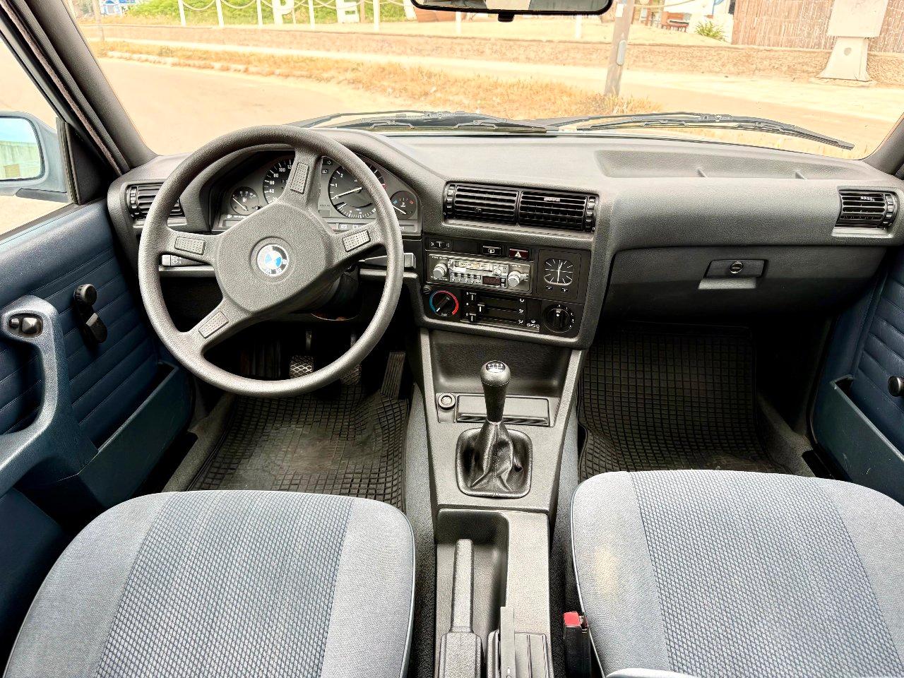 BMW 318 i