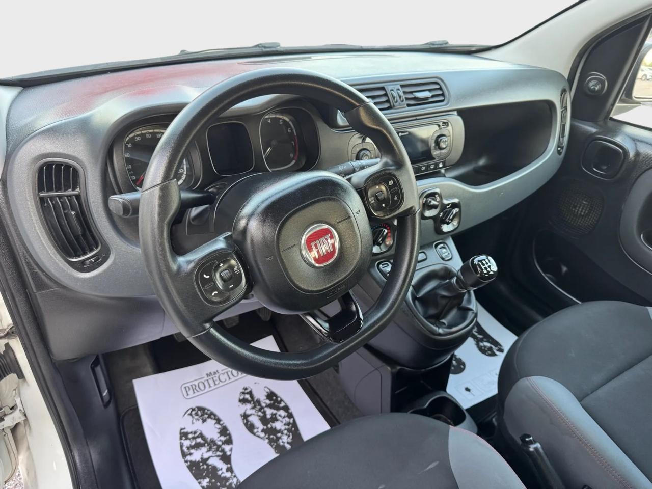 Fiat Panda 1.2 benzina anno 2019 120.000km neo