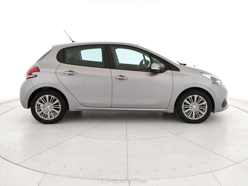 Peugeot 208 208 5p 1.2 puretech Active s&s 82cv neopatentati