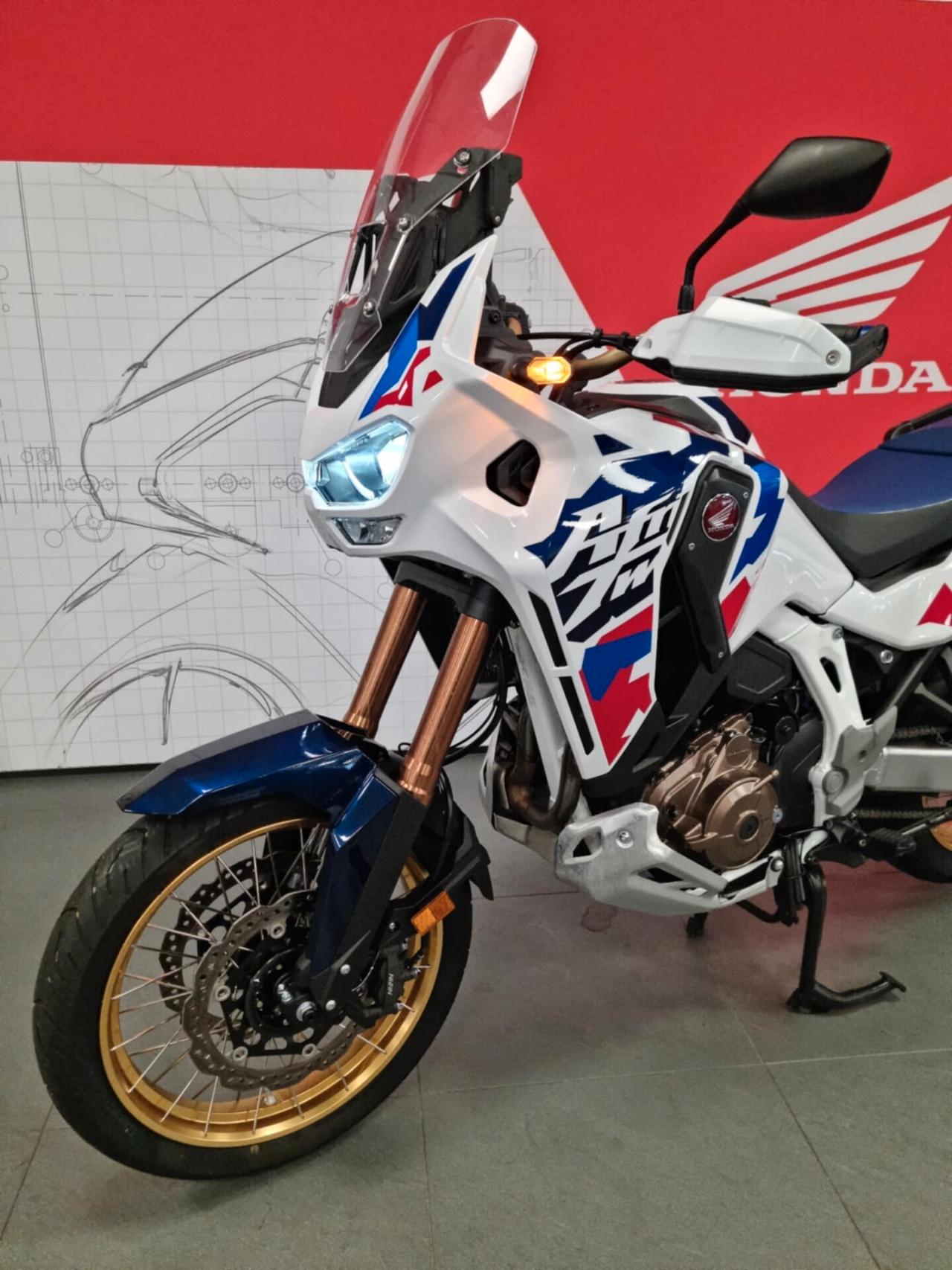 Honda CRF 1100 ADV SPORT DCT- 2024 - 7565 KM