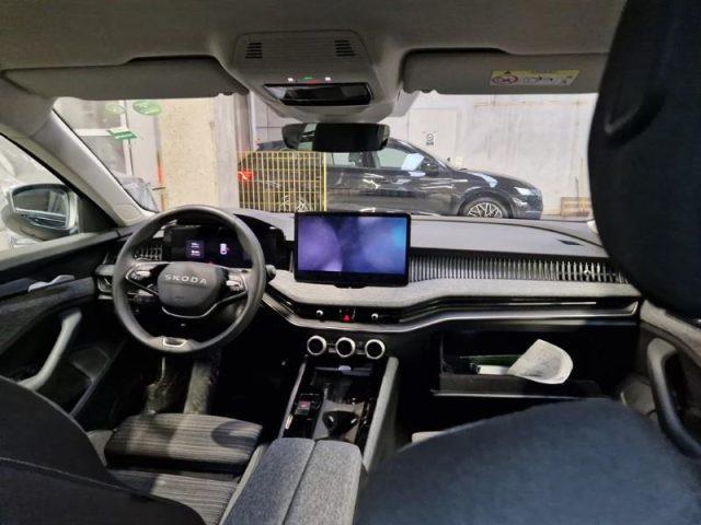 SKODA Superb 2.0 TDI DSG Wagon Selection