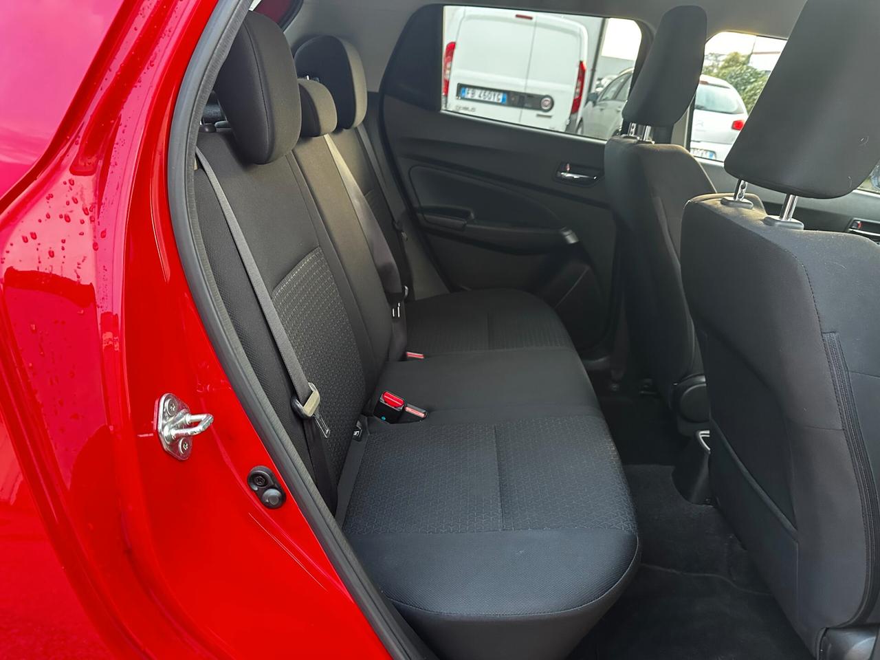 Suzuki Swift 1.2 Hybrid 4WD AllGrip Top "NEOPATENTATI"