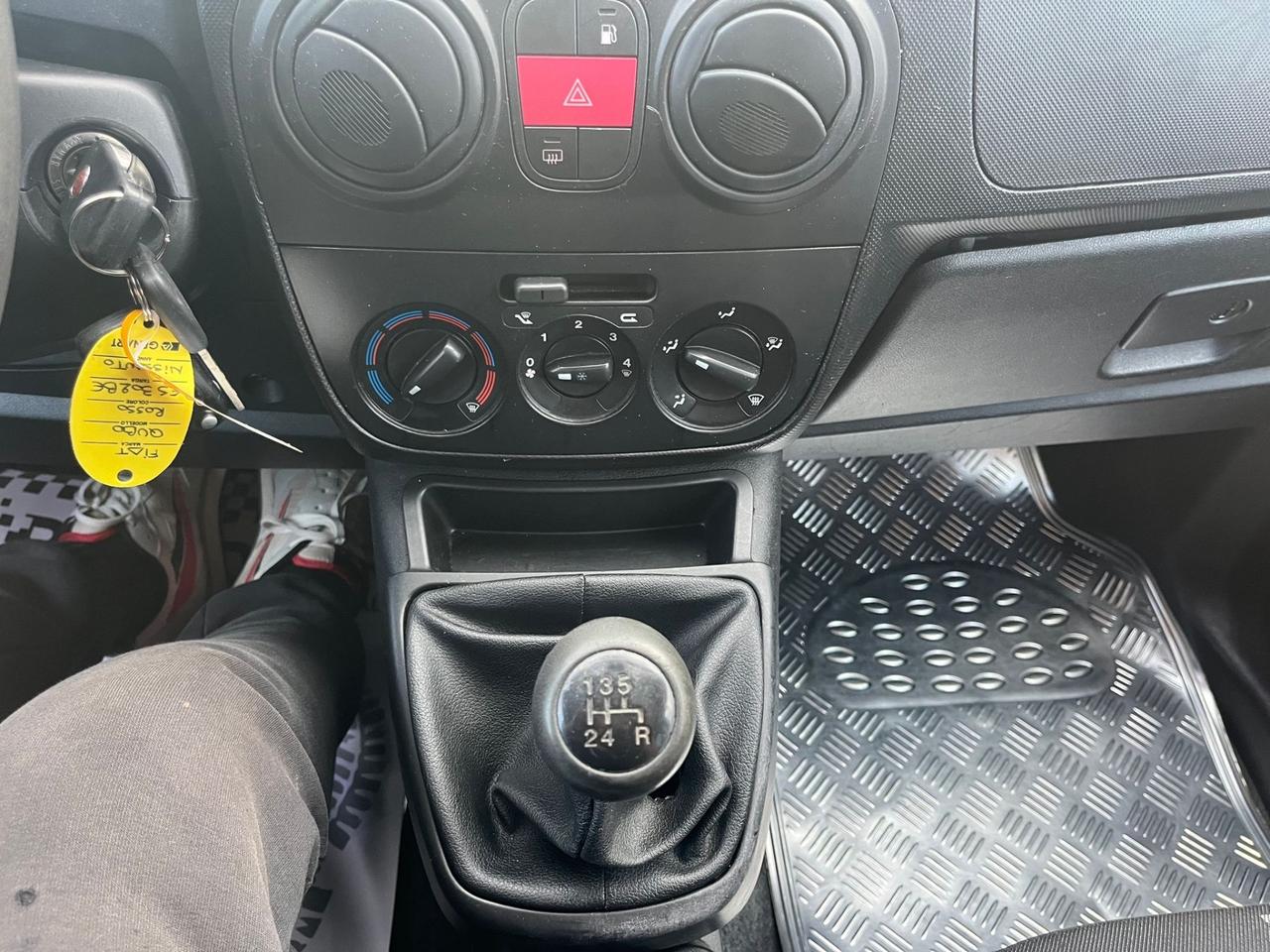 Fiat Qubo 1.4 Dynamic Natural Power Unipro 2013