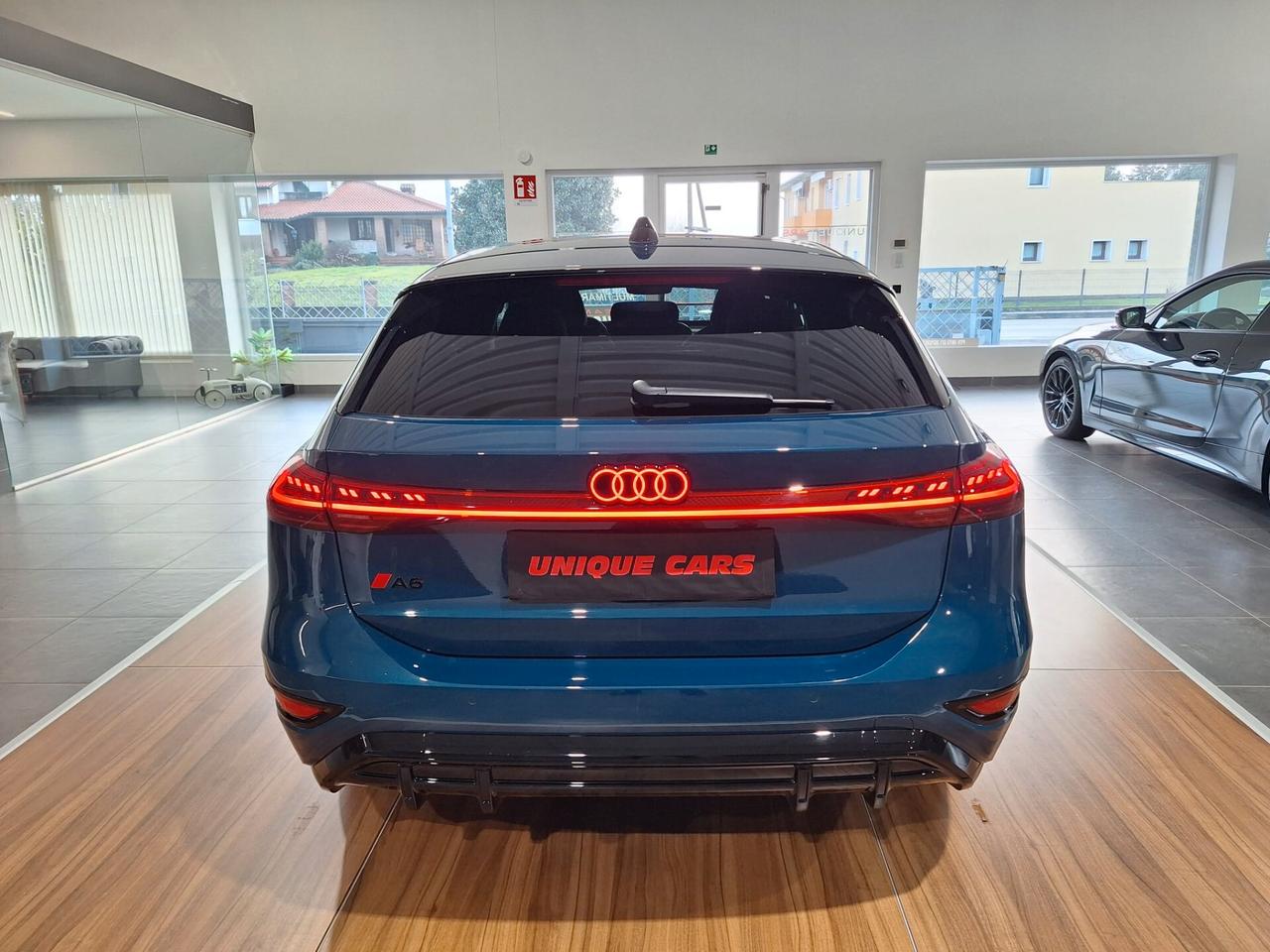 Audi A6 e-tron Avant S line edition