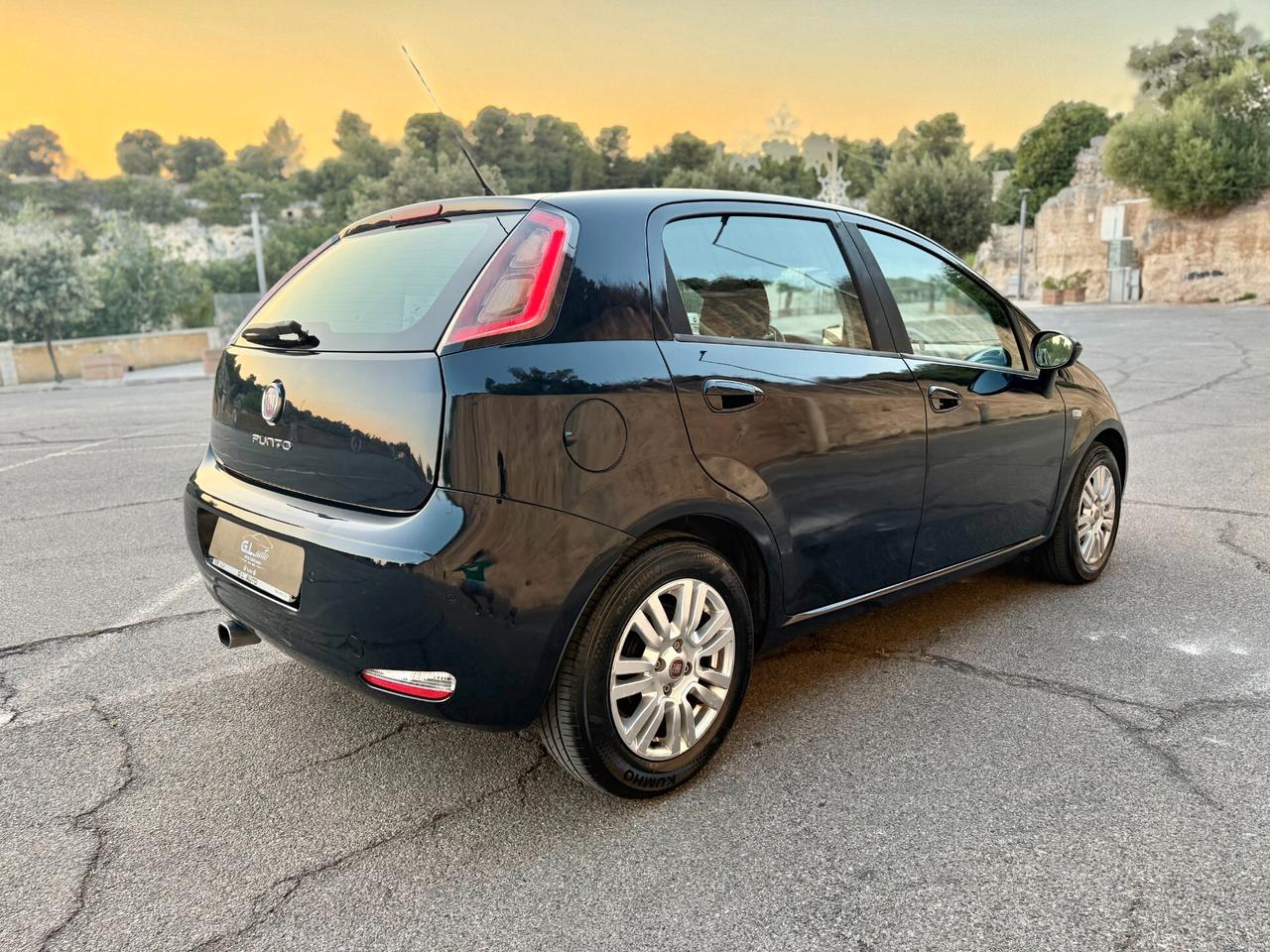 Fiat Punto LOUNGE/1.3 MJT 75 CV/SOLO 129000 KM