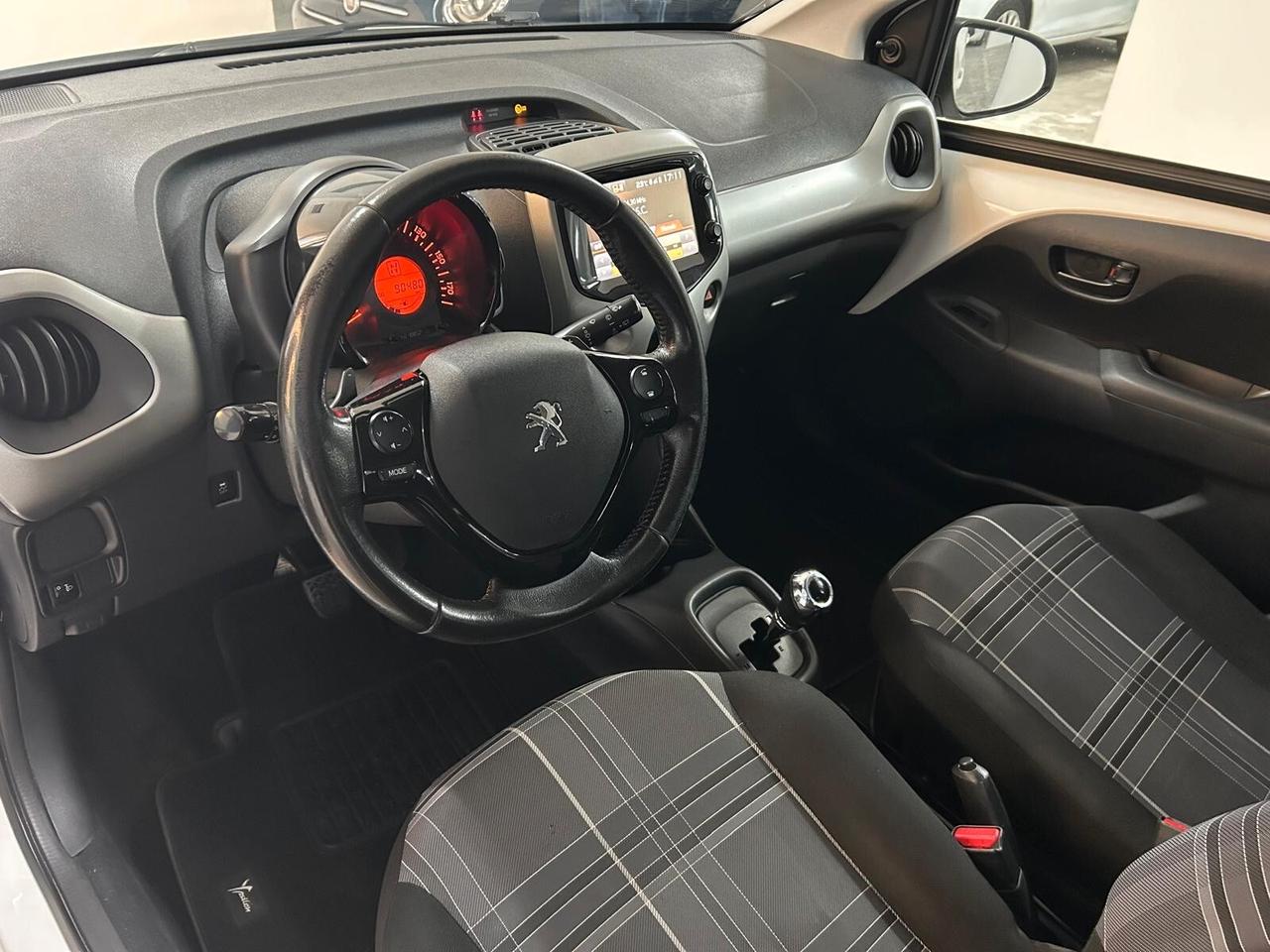 Peugeot 108 VTi 68 5 porte Allure AUTOMATICA