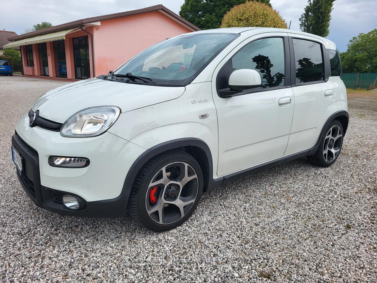 Fiat Panda 1.0 FireFly S&S Hybrid Sport