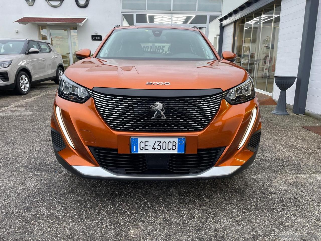 PEUGEOT 2008 BlueHDi 100 S&S