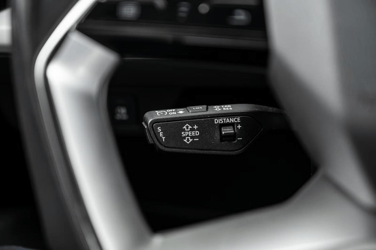 Audi Q4 e-tron 45 quattro Black Edition