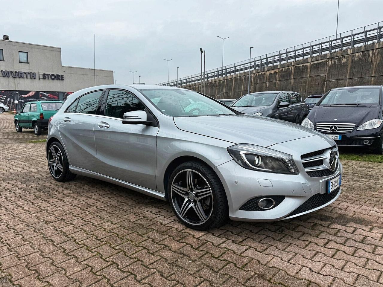 Mercedes-benz A 200 Sport AUTOMATICA NAVIGA '18 AMG CRUISE SEDILI RISCALDABILI