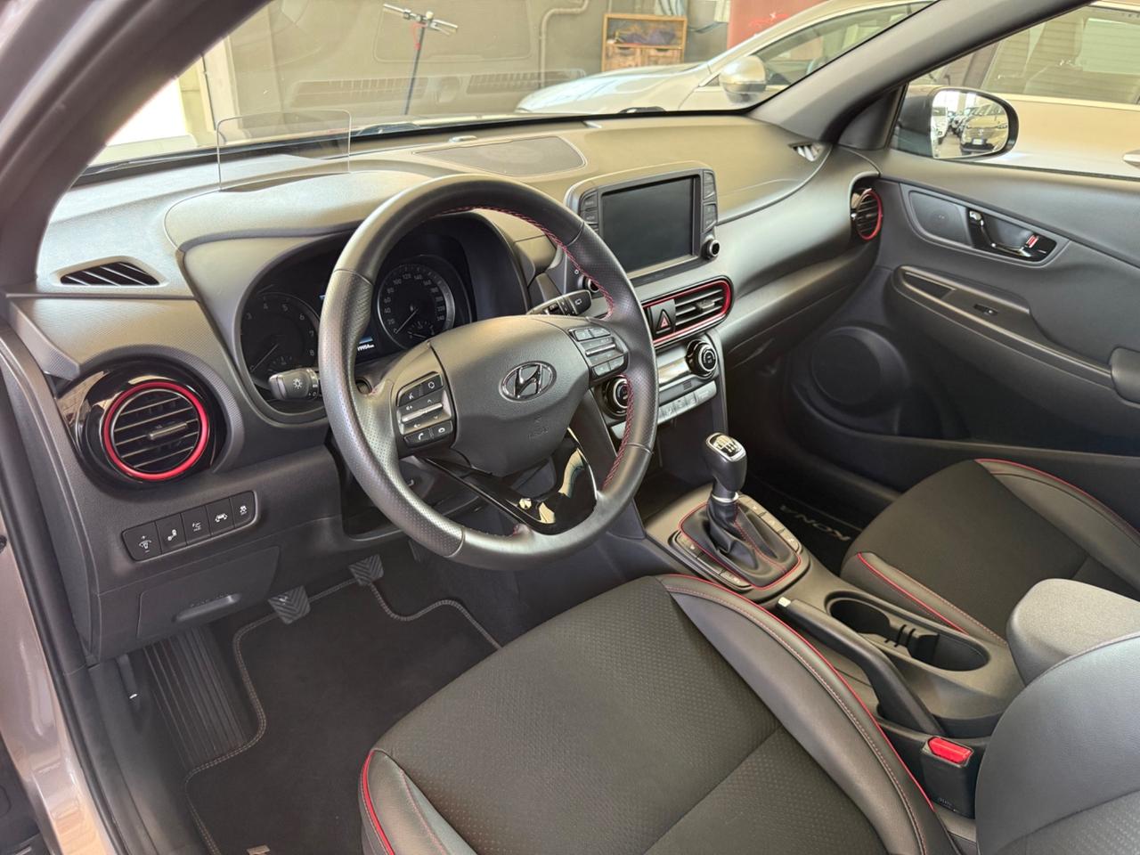 Hyundai Kona 1.0 T-GDI Xpossible
