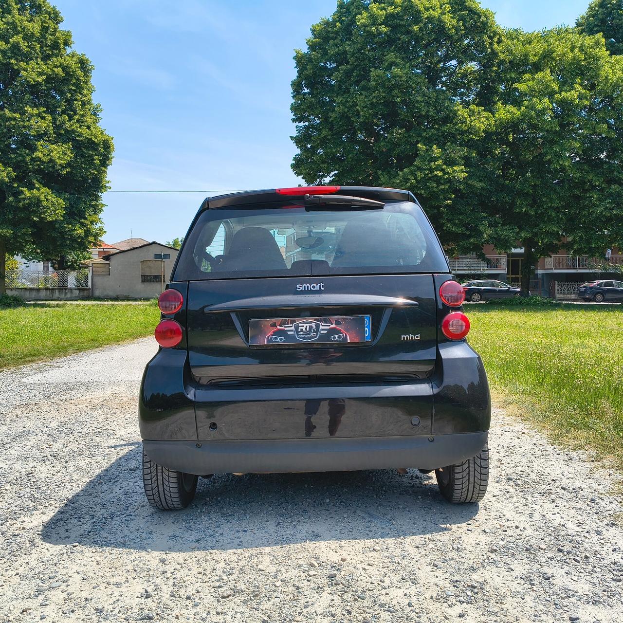 Smart ForTwo 1000 45 kW MHD coupé pure in pronta consegna