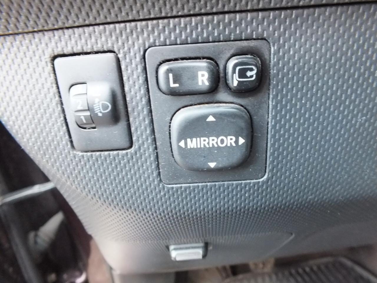 TOYOTA URBAN CRUISER 1.4 D-4D AWD SOL