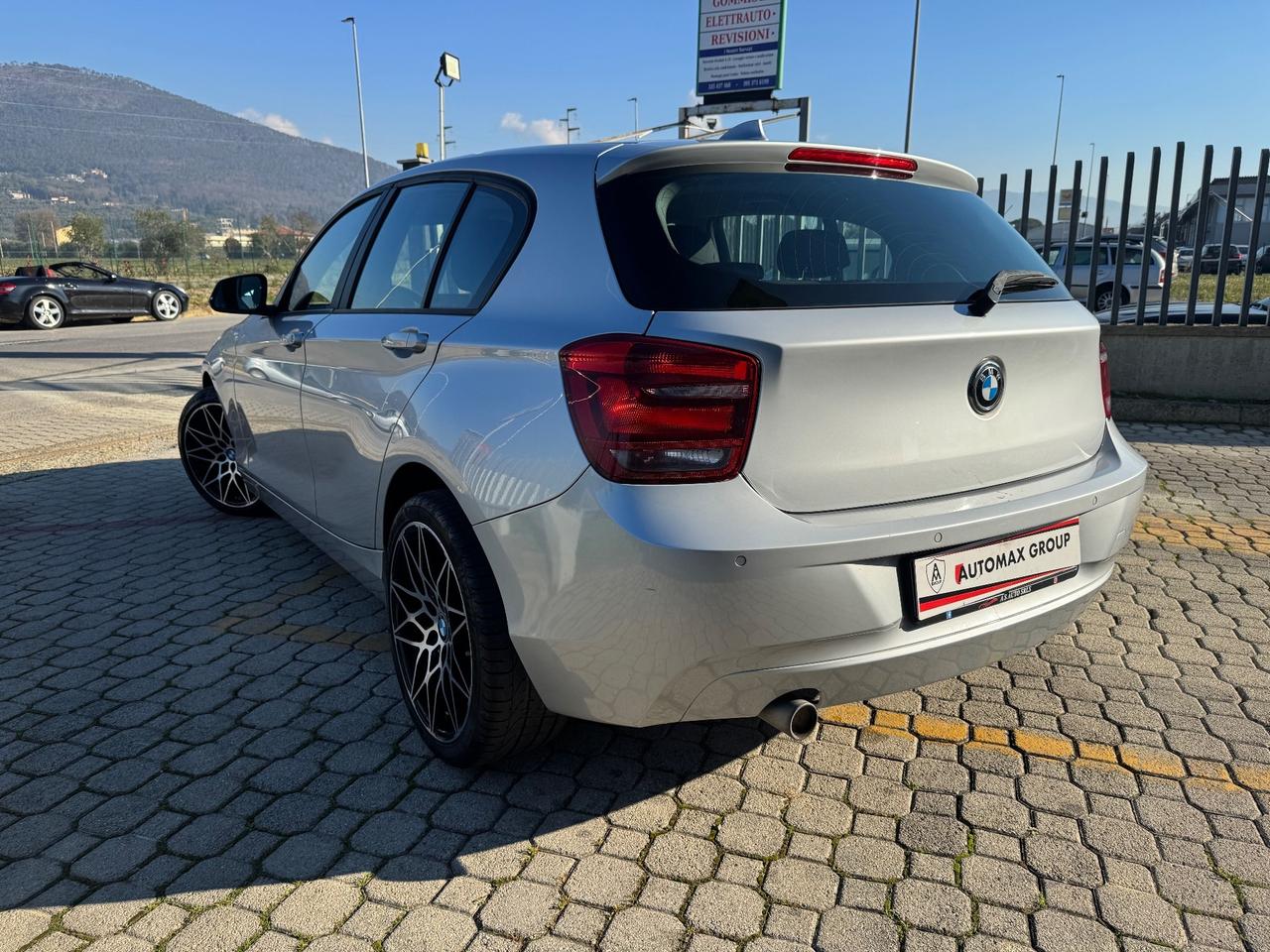 Bmw 116 116d 5p. Urban
