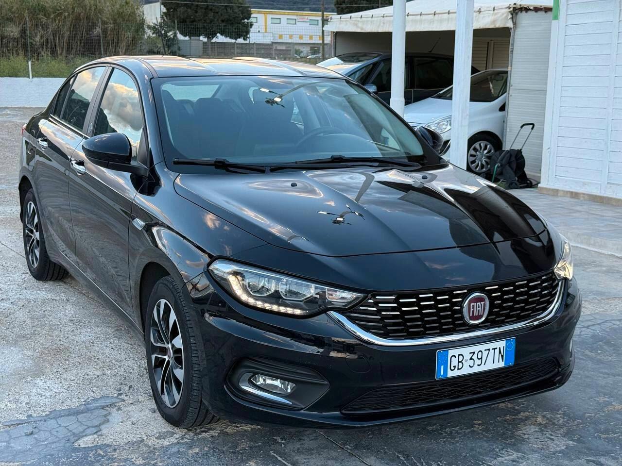 Fiat Tipo 1.6 Mjt 4 porte Mirror