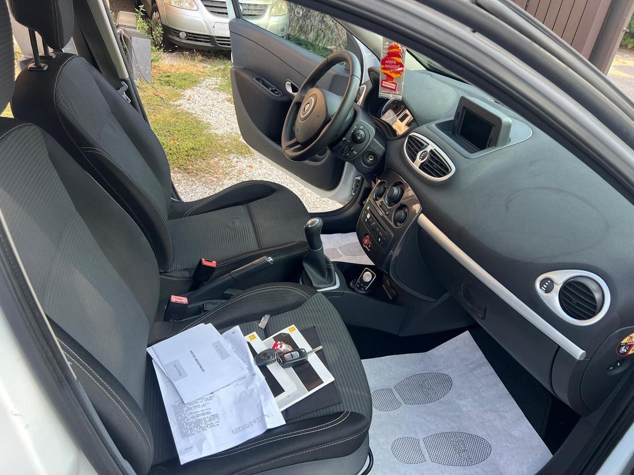 Renault Clio 1.2 16V 5 porte GPL Dynamique