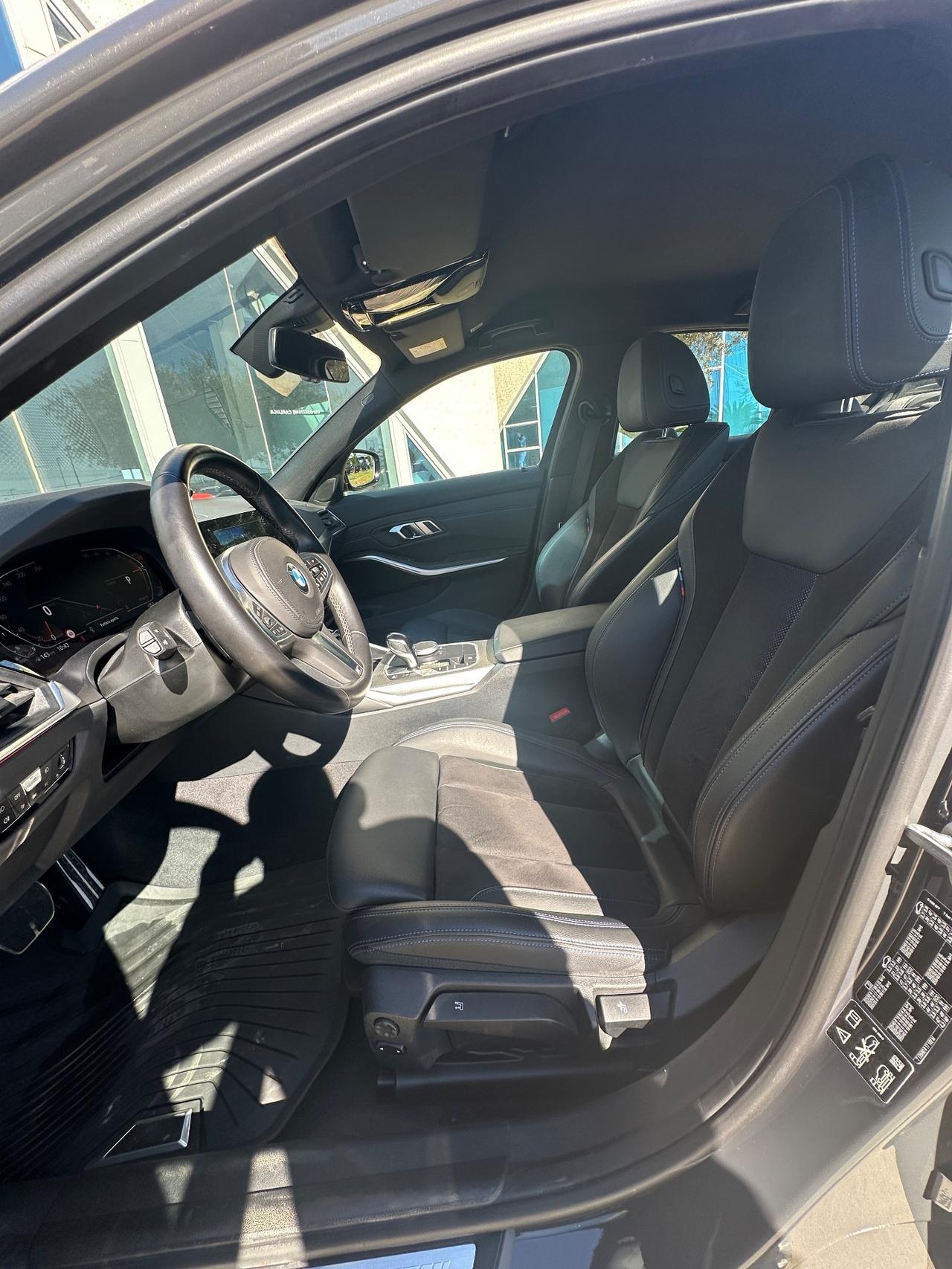 BMW 330 d mhev 48V xdrive Msport auto