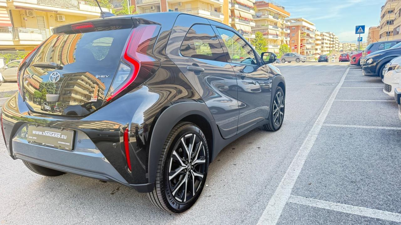 Toyota Aygo X 1.5 Hybrid 115 CV 5 porte GR Sport LED NAVI KAMERA BLUETOOTH CERCHI 17 PDC FULL