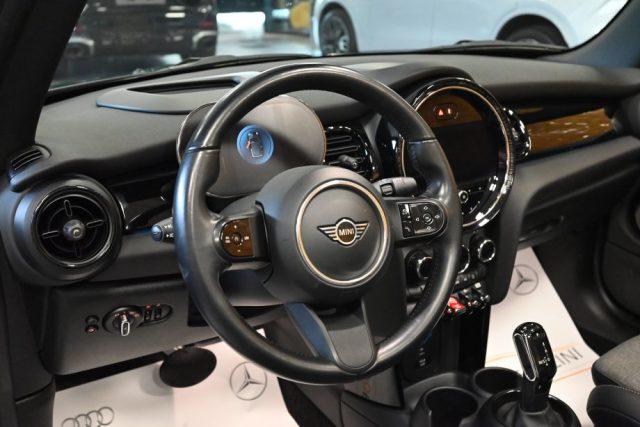 MINI Cooper C Cabrio 1.5 F57 1.5 ESSENTIAL AUT.NAVI CAM CRUISE LED FULL