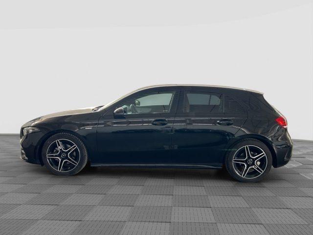 MERCEDES-BENZ A 180 A 180 d Automatic Premium