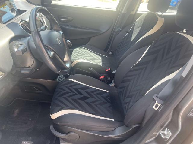 Lancia Ypsilon 1.2 Gold 69cv OK NEOPATENTATI