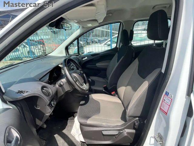 FORD Tourneo Courier 1.5 tdci 75cv PLUS Autovettura 5 posti - GD978TJ