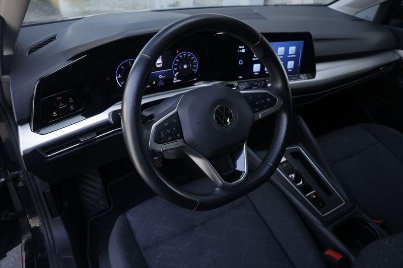 Volkswagen Golf Volkswagen Golf 2.0 TDI 150 CV DSG SCR Variant R-Line PROMOZIONE Unicoproprietario