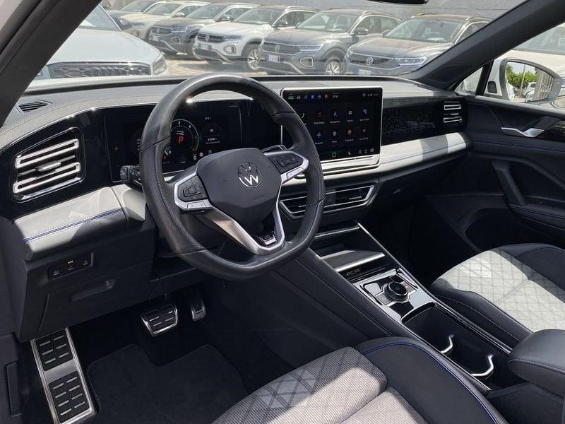 Volkswagen Tiguan R-Line 2.0 TDI 150CV DSG Tetto