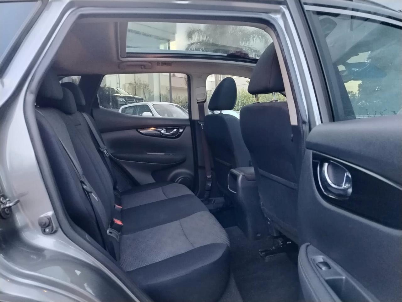 Nissan Qashqai 1.5 dCi Tekna