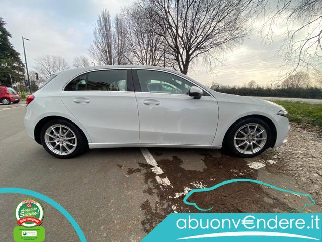 MERCEDES-BENZ A 180 Automatic Sport