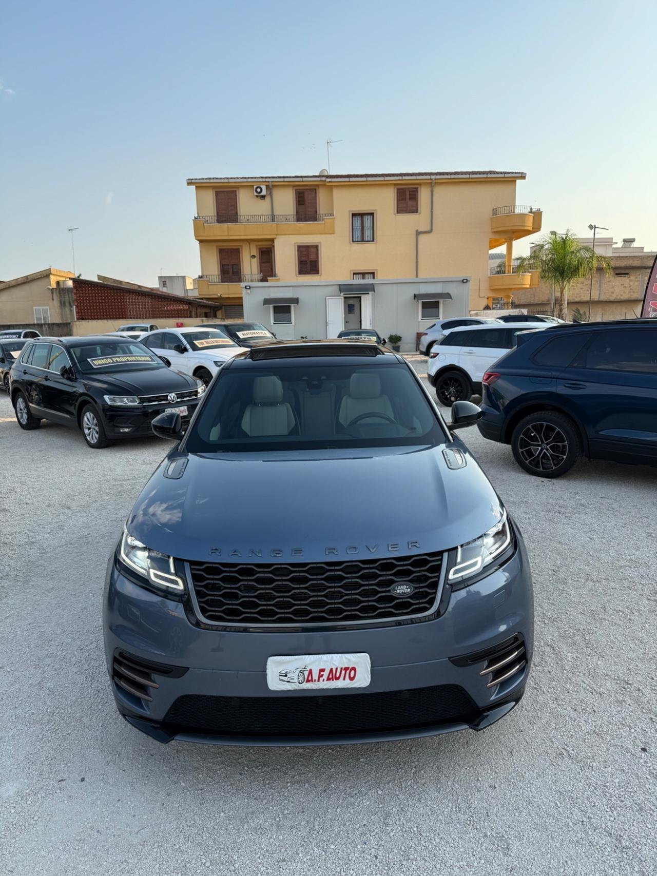Land Rover Range Velar 2.0D I4 240 CV R-Dynamic HSE