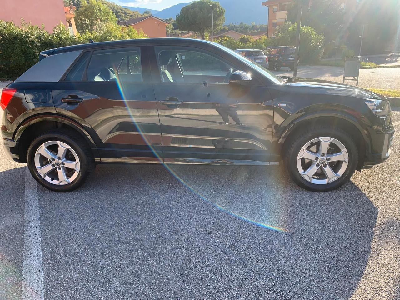 Audi Q2/30 TFSI/150CV/SLINE/CERCHI 18/PDC/CRUISE/NAVI/CLIMA/CRUISE CONTROL !!