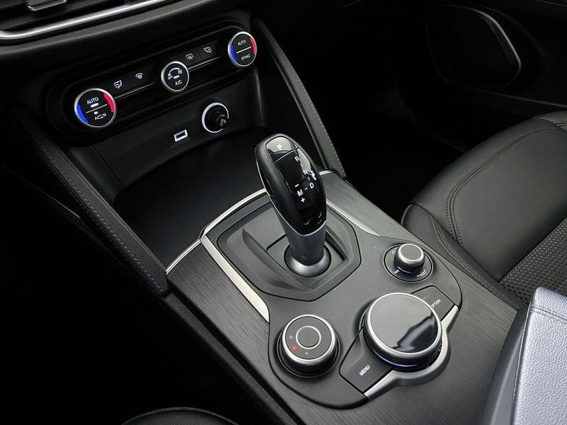 Alfa Romeo Stelvio Stelvio 2.2 Turbodiesel 210 CV AT8 Q4 Executive
