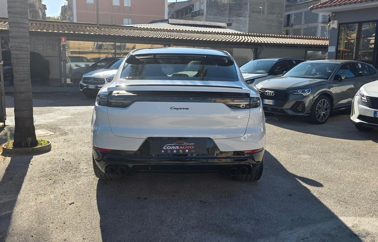 Porsche Cayenne Coupé 3.0 V6 TETTO
