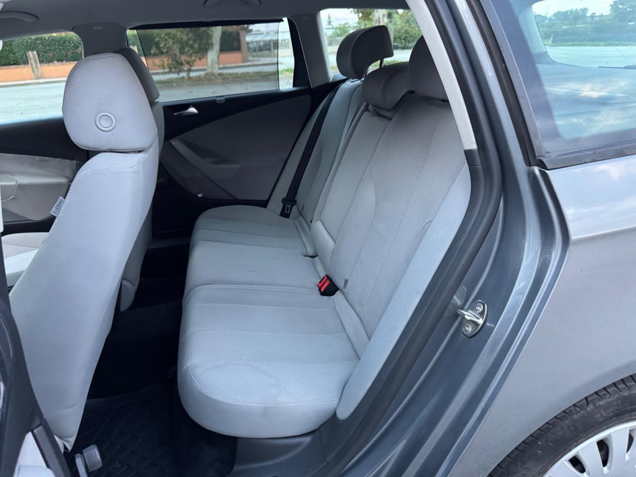 Volkswagen Passat 1.9 TDI/105CV DPF Var. BlueMotion
