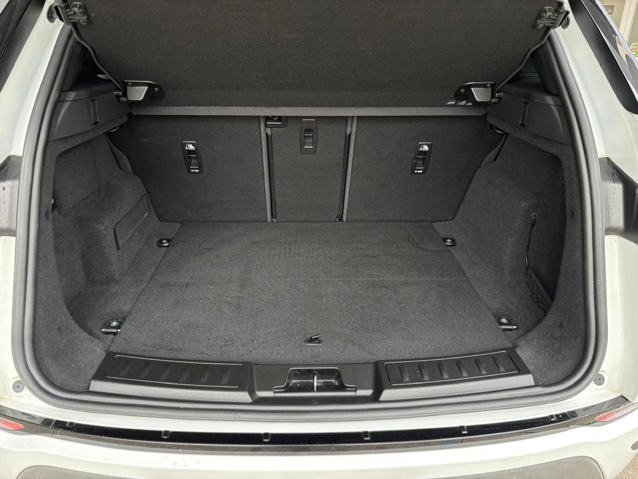 Land Rover Range Evoque 2.0D I4-L.Flw 150 CV AWD Auto SE