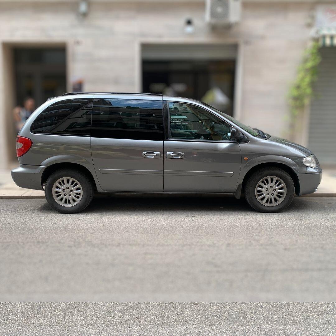 Chrysler Voyager 2.8 CRD cat LX **CAMBIO AUTOMATICO**