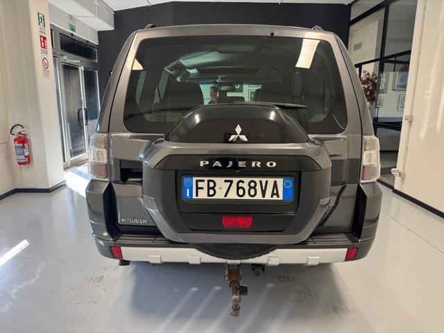 MITSUBISHI Pajero 3.2 DI-D 16V aut. 5p. Intense DPF