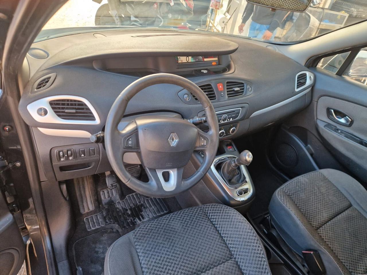 Renault Scenic Scénic 1.5 dCi 110CV Dynamique