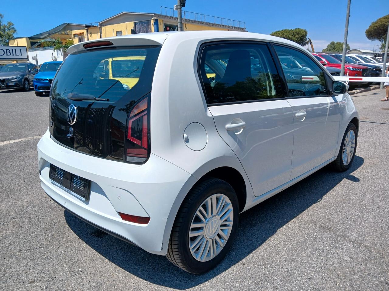 Volkswagen 1.0 5p. EVO beats up! BlueMotion Technology