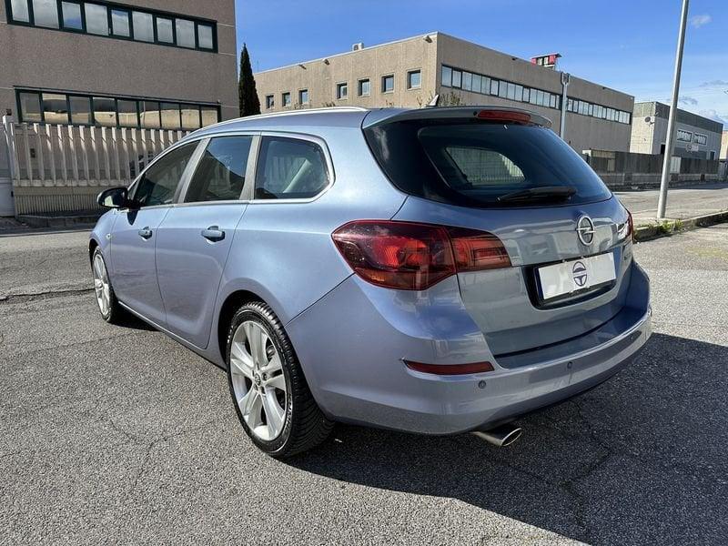 Opel Astra Astra Sports Tourer 1.4 Gpl Cosmo 140cv