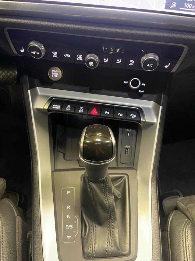 AUDI Q3 SPB 35 TDI S tronic *FULL OPTIONAL/MATRIX/VIRTUAL*