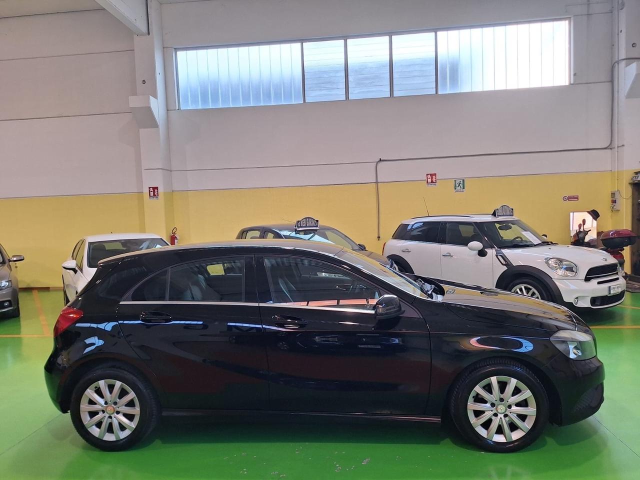 Mercedes-benz A 180, 1.6 b. Euro 6 b