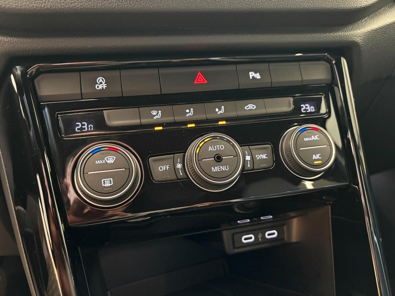 Volkswagen T-Roc 2.0 TDI 150CV DSG Advanced IVA Esposta